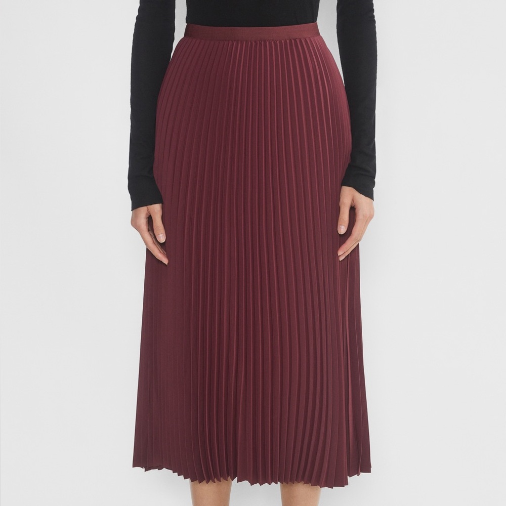 Babaton Aritzia Burgundy Acclaim Pleated Midi Skirt